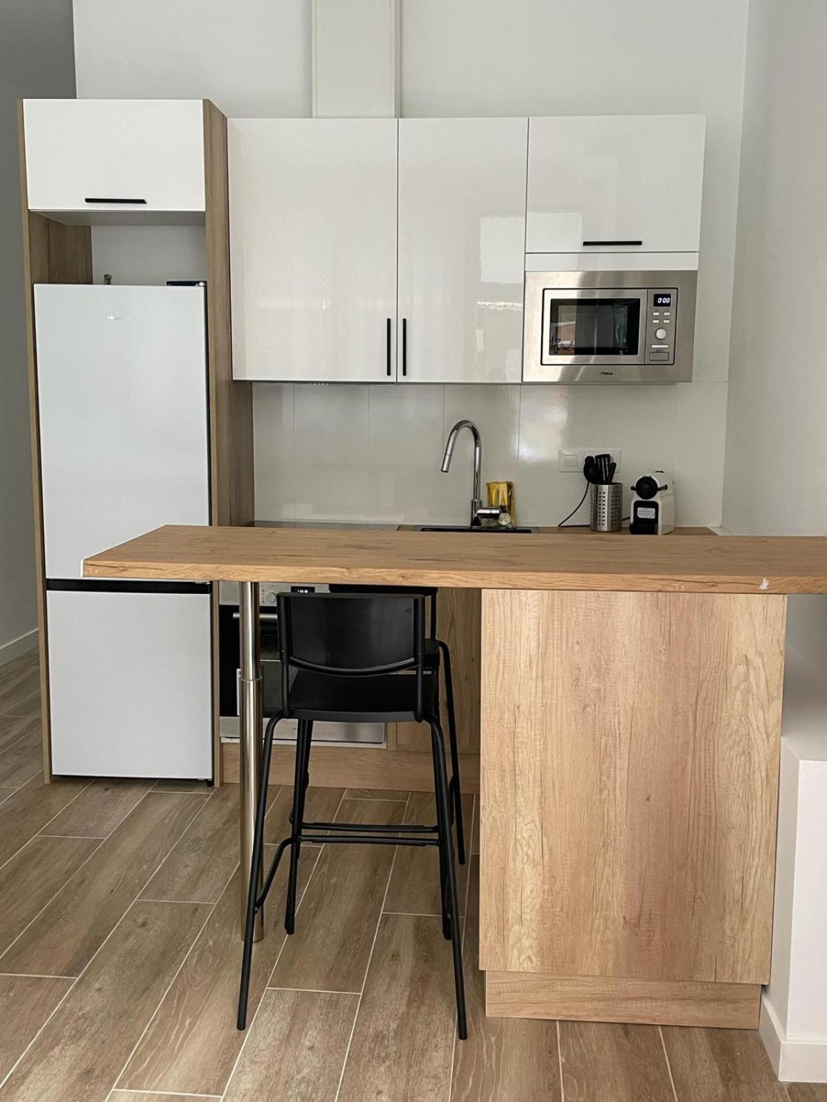 Exyca Metropolitano Apartment มาดริด ภายนอก รูปภาพ